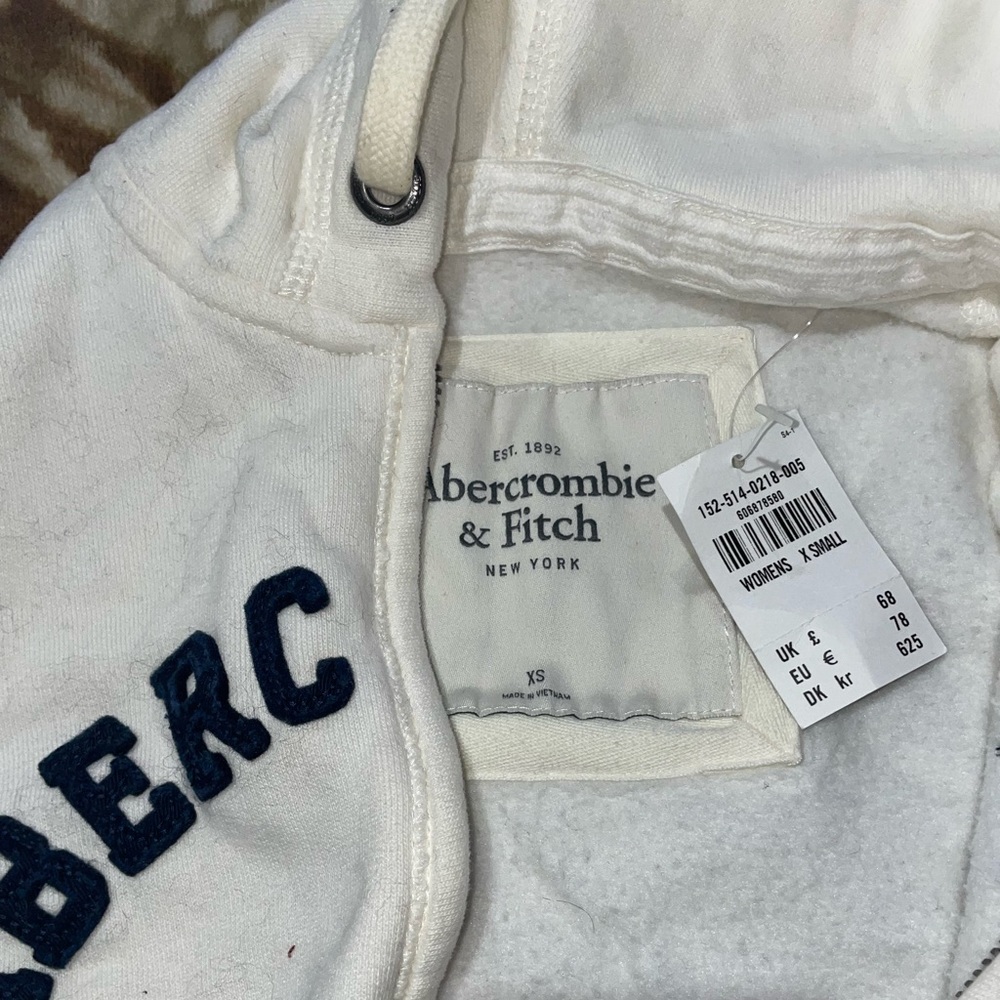 NWT Abercrombie & Fitch Full-Zip Logo Hoodie